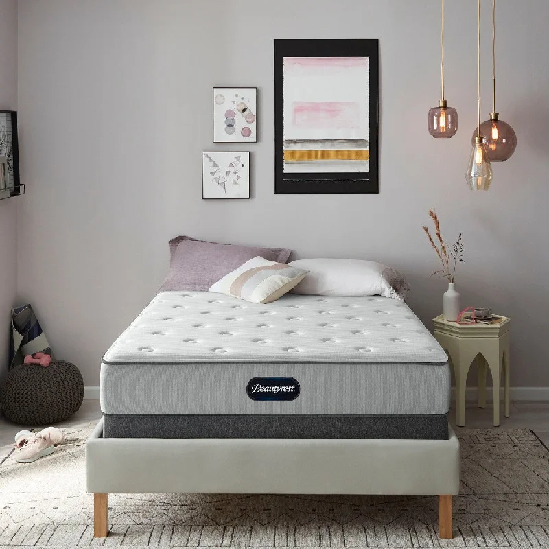 Beautyrest BR800 12.5" Medium Mattress..