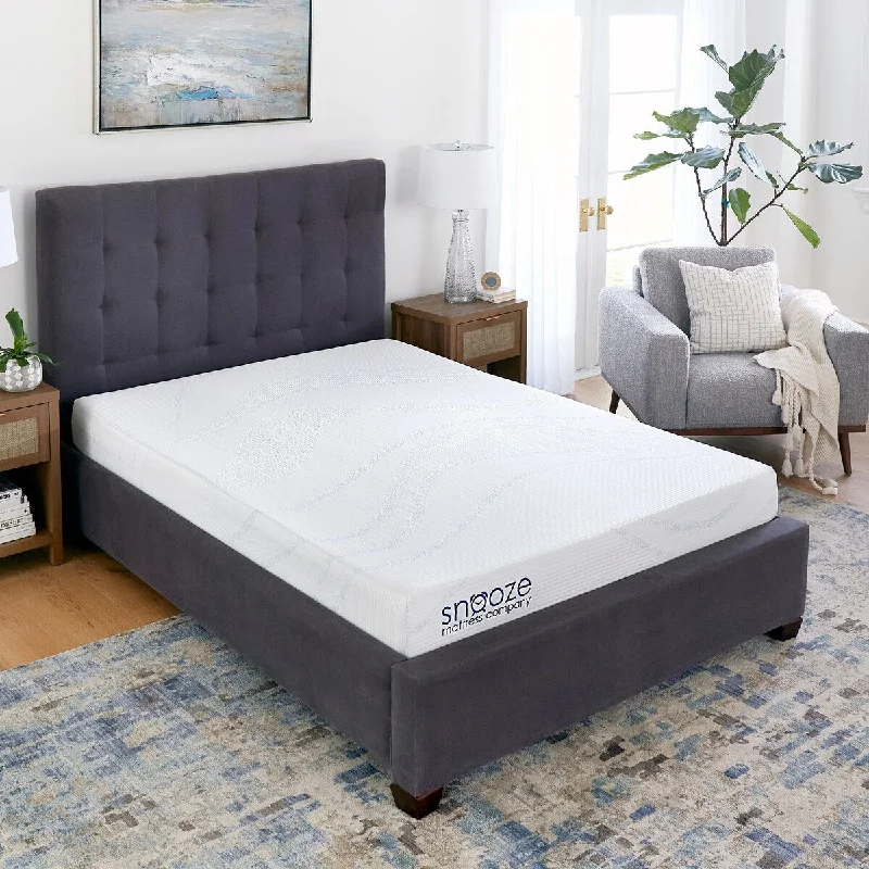 Snooze 8-Inch Triple Layer Support Memory Foam Mattress