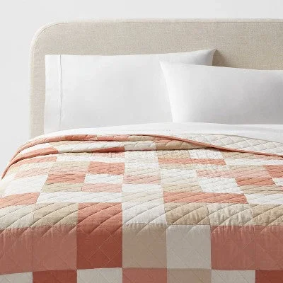 New - Full/Queen Pieced Patchwork Quilt Light Pink/Khaki - Threshold: Cotton Fabric, OEKO-TEX Certified, Channel Quilting