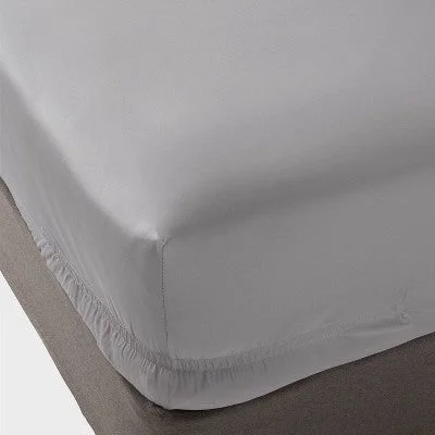 New - King 400 Thread Count Performance Fitted Sheet Classic Gray - Threshold