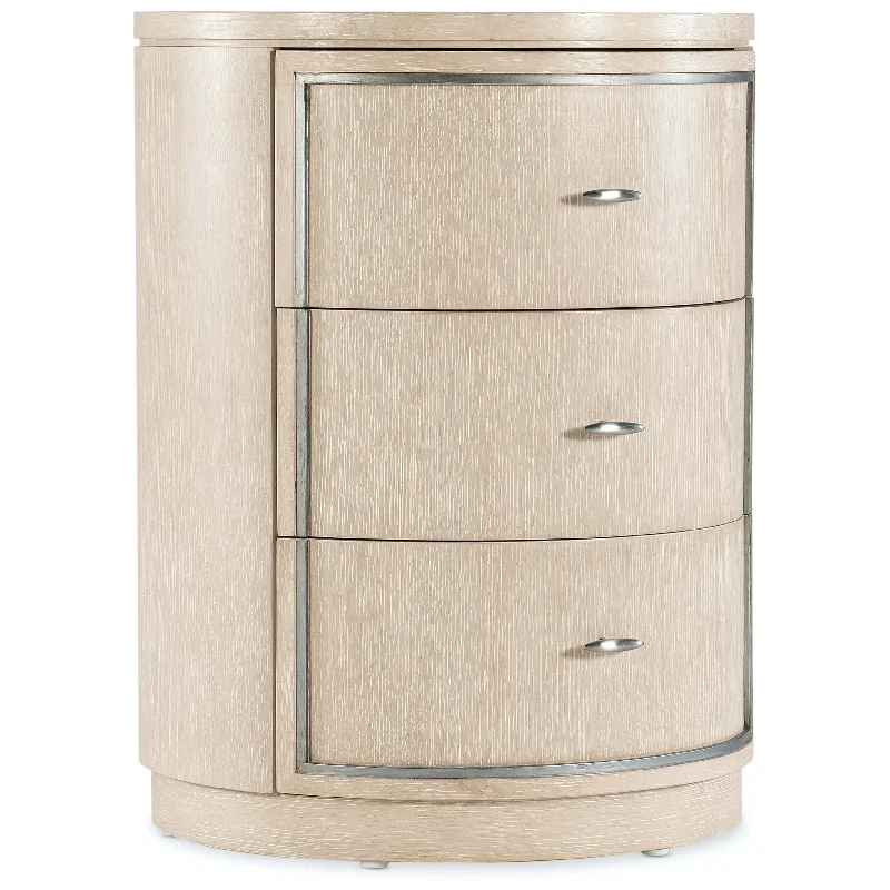 Nouveau Chic Round Nightstand