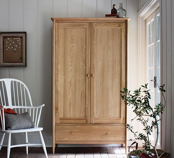 Ercol Teramo 2 Door Wardrobe